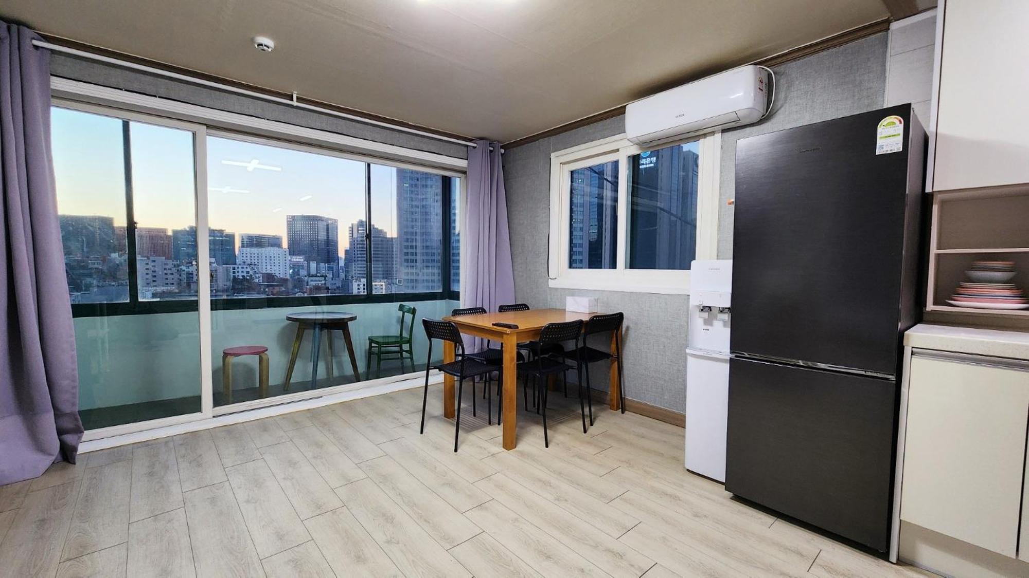 1012 House Namsan Hotel Seoul Exterior photo
