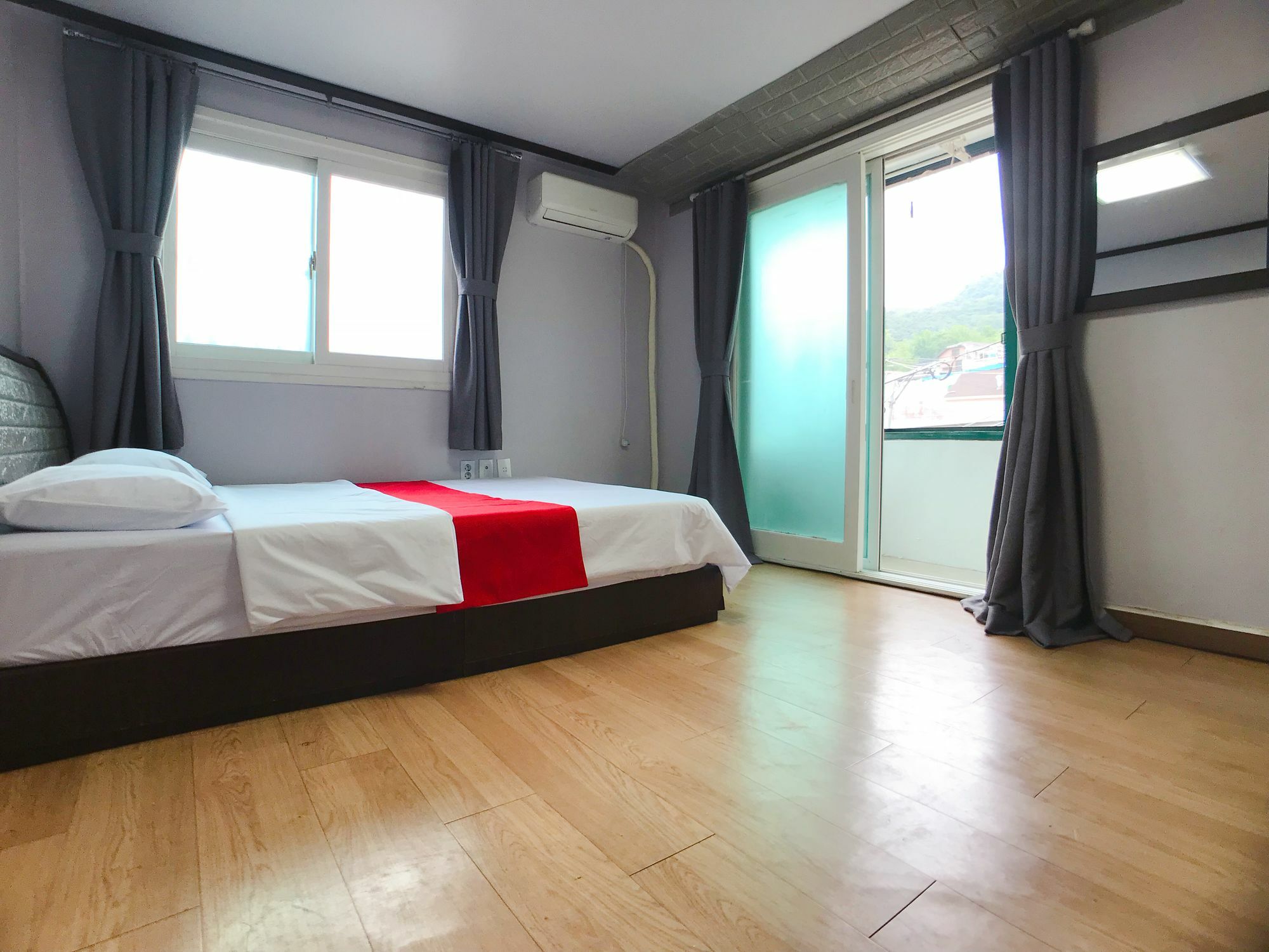 1012 House Namsan Hotel Seoul Exterior photo